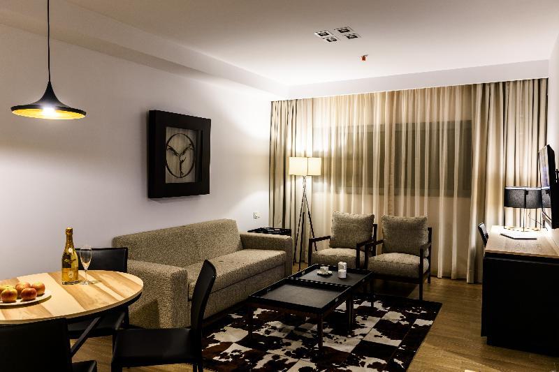 Ceiba Hotel Бисау Экстерьер фото